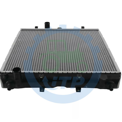 M5660 M7040 M5140 कुबोटा ट्रैक्टर स्पेयर पार्ट्स रेडिएटर 3C001-17100